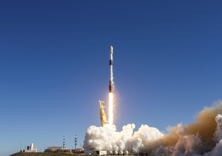 SpaceX проведет испытательный запуск самой большой в мире ракеты