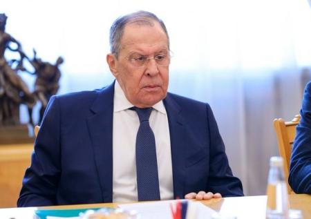 Лавров назвал инсценировкой разговоры Запада про добрые отношения к русским