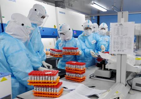 Биологическое оружие Китая? В США нашли лабораторию КНР с опасными вирусами