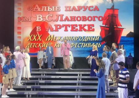 Состоялось закрытие кинофестиваля «Алые паруса Артека» имени Ланового