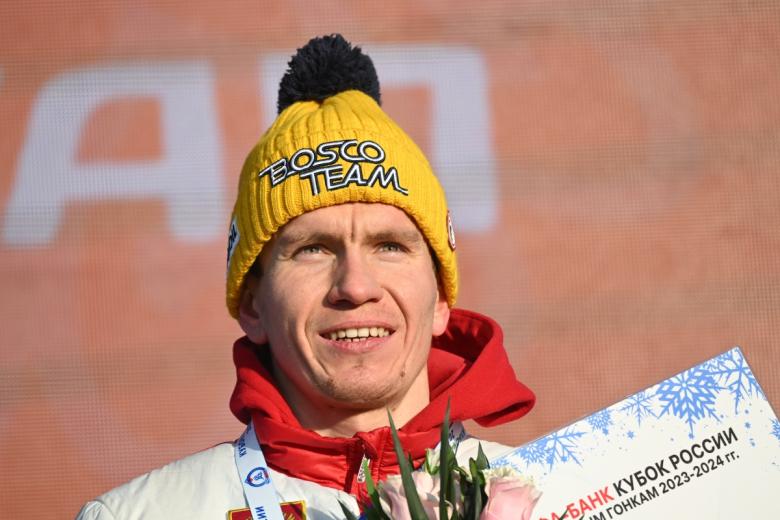 Александр Большунов