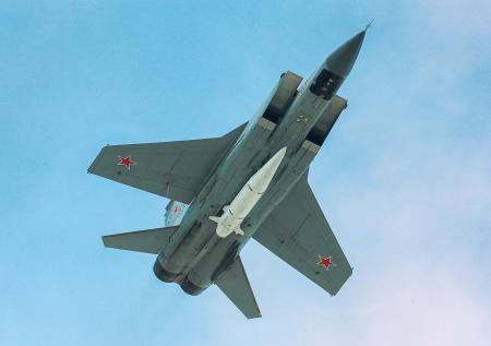 Военэксперт раскрыл, как ВС РФ на недели парализуют украинские аэродромы