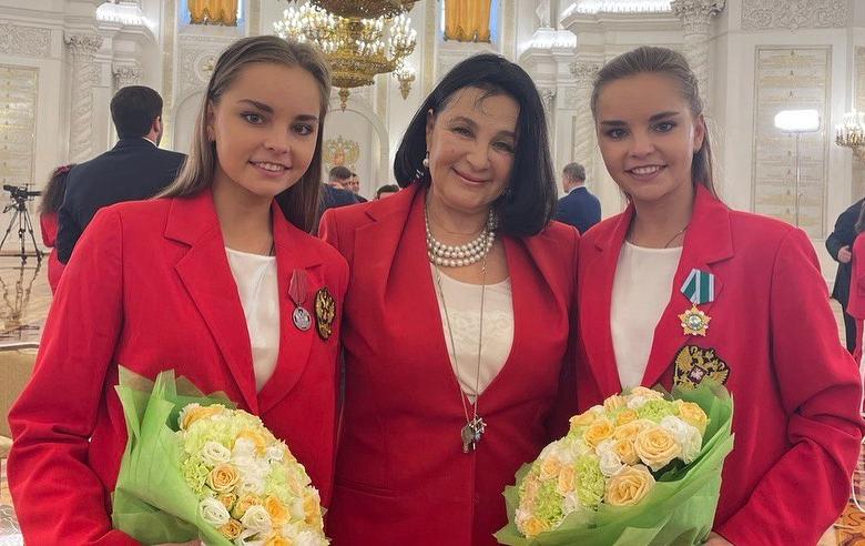 Сёстры Аверины и Ирина Винер-Усманова