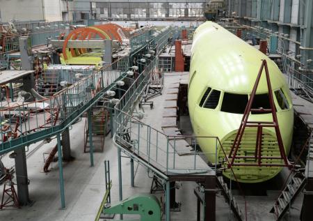 Российская авиакомпания получит 100 усовершенствованных самолетов