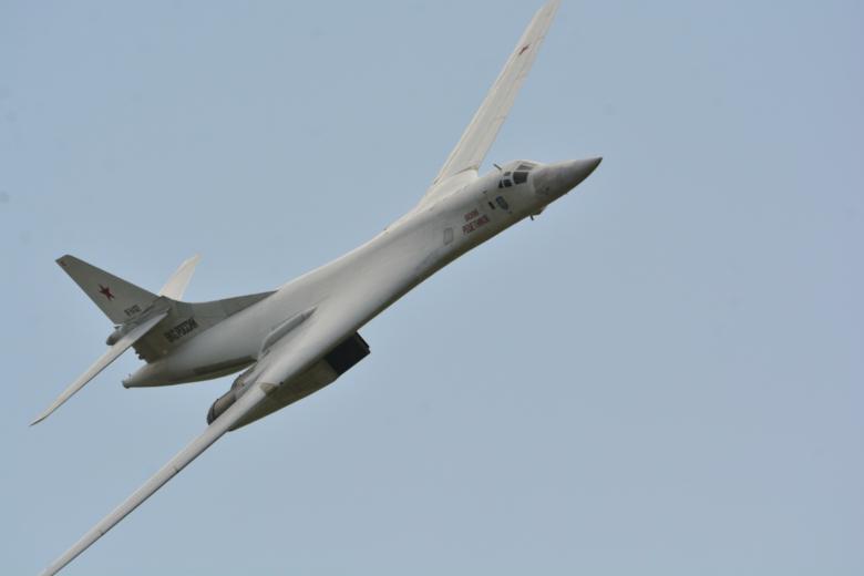 Ту-160