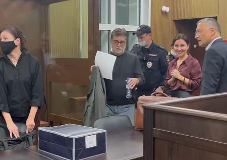 Мосгорсуд оставил ректора «Шанинки» Зуева в СИЗО 