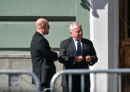 Посол США Джон Салливан покинул свой пост