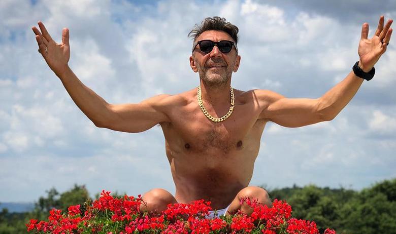 Музыкант Сергей Шнуров