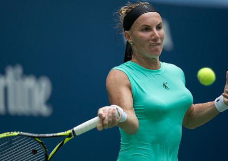 Теннисистка Кузнецова поднялась в топ-100 рейтинга WTA