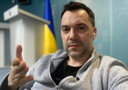 Рогов объяснил, почему Арестович все еще нужен украинцам