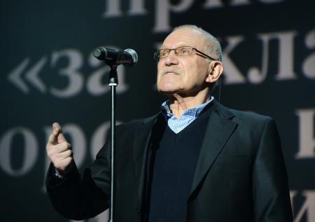 Стало известно об изменении состояния здоровья Александра Митты