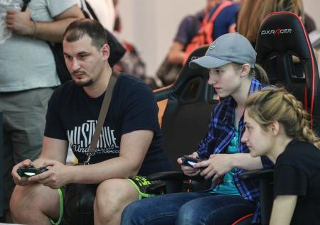 Стало известно, сколько люди потратили на мобильные игры в 2021 году