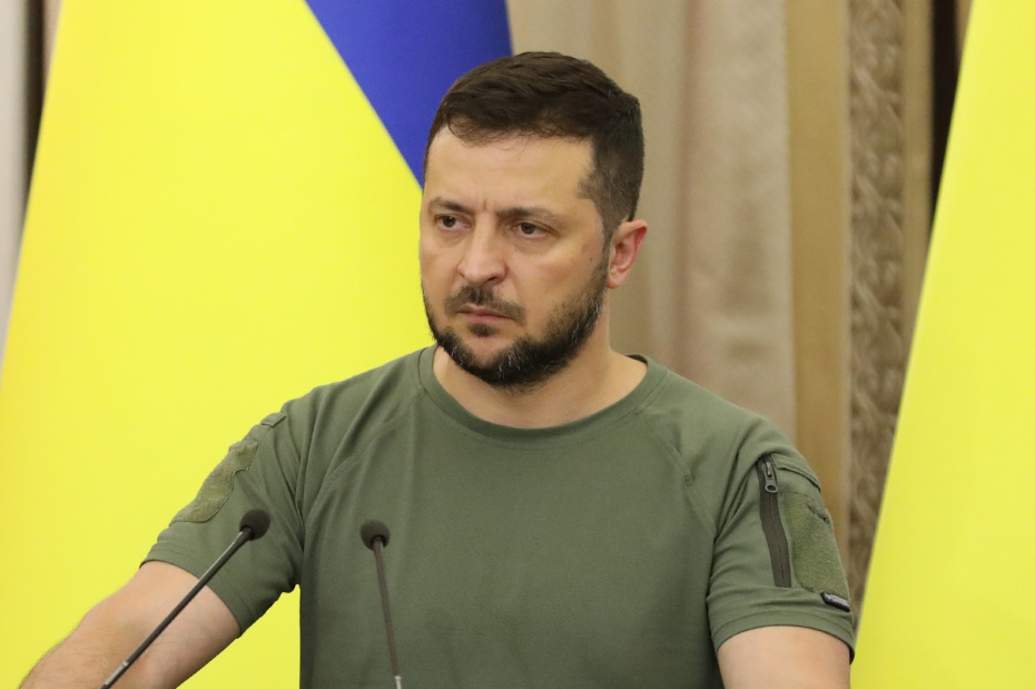 Составлен список звезд, предложивших Зеленскому уйти в отставку