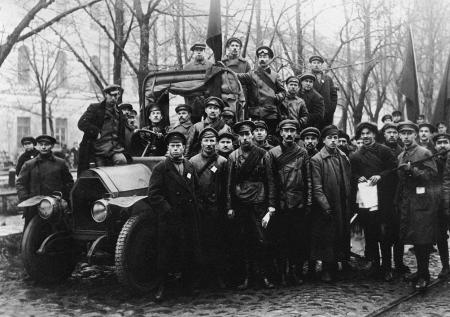 Внутренняя армия революции: как большевики создали новый орган правопорядка