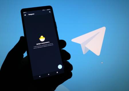 Стикеры в Telegram начнут приносить деньги своим создателям