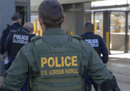 В США рассказали о массовом бегстве пограничников со службы