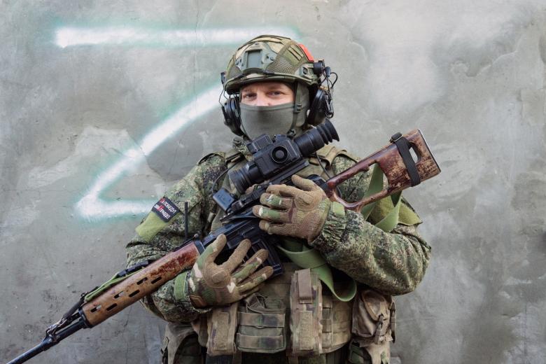 Военнослужащий ВС РФ во время выполнения задач СВО