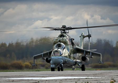 Российский вертолёт Ми-24 ушёл от выпущенного ВСУ Stinger