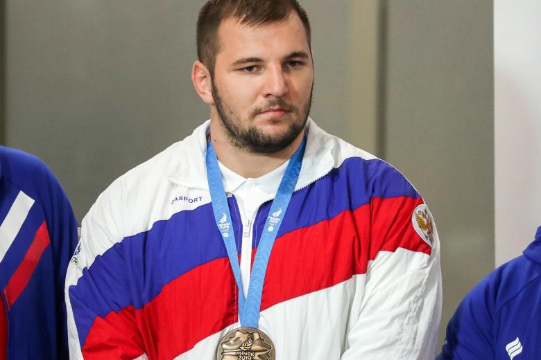 Борец греко-римского стиля Сергей Семенов