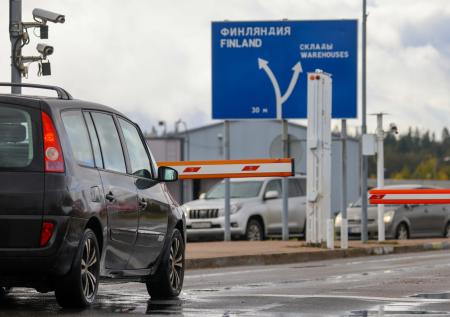 Запрет машин с номерами РФ: в какие страны еще можно поехать на авто