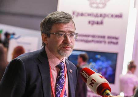 Кремль будет оценивать губернаторов по уровню доверия россиян