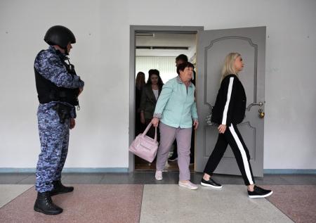 В Подмосковье второй день эвакуируют школы из-за угроз анонима