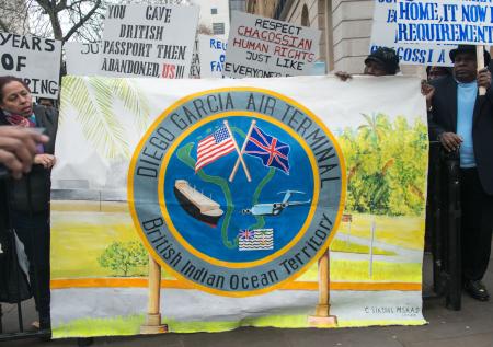 Британия отказывается от целой группы своих островов