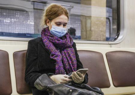 Жители Москвы выбрали имя и образ для чат-бота метро