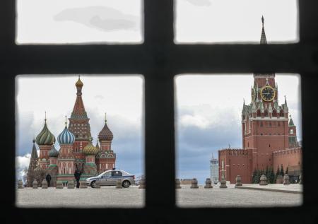 Красную площадь закрыли для посетителей