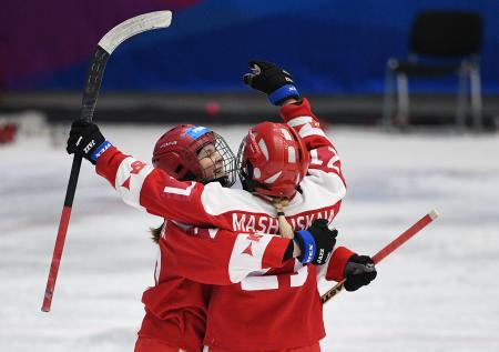 Сборная России вышла в финал женского чемпионата мира по хоккею с мячом