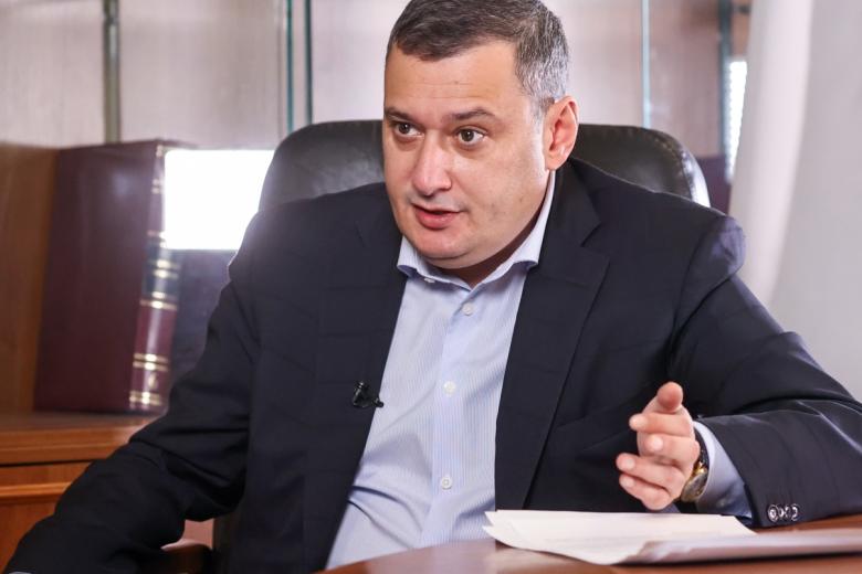 Александр Хинштейн
