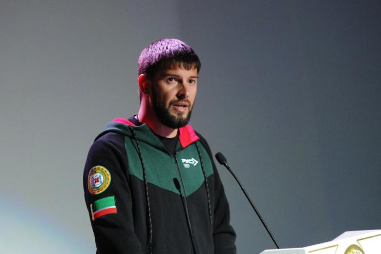 Даниил Мартынов