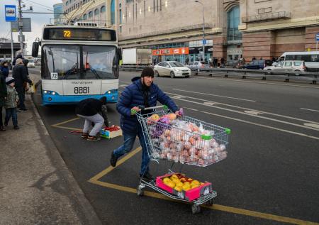Диаспоры поддержали идею о выплате мигрантам пособий по безработице