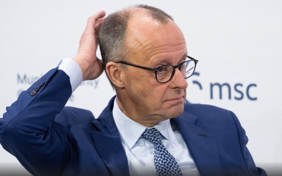 Депутат бундестага призвал ФРГ встать с «детского стола» по вопросу Украины