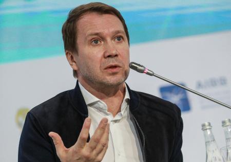 Евгений Миронов ответил на слухи об участии в пьяной драке в Театре наций
