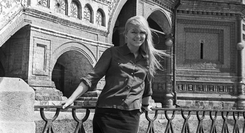 Марина Влади