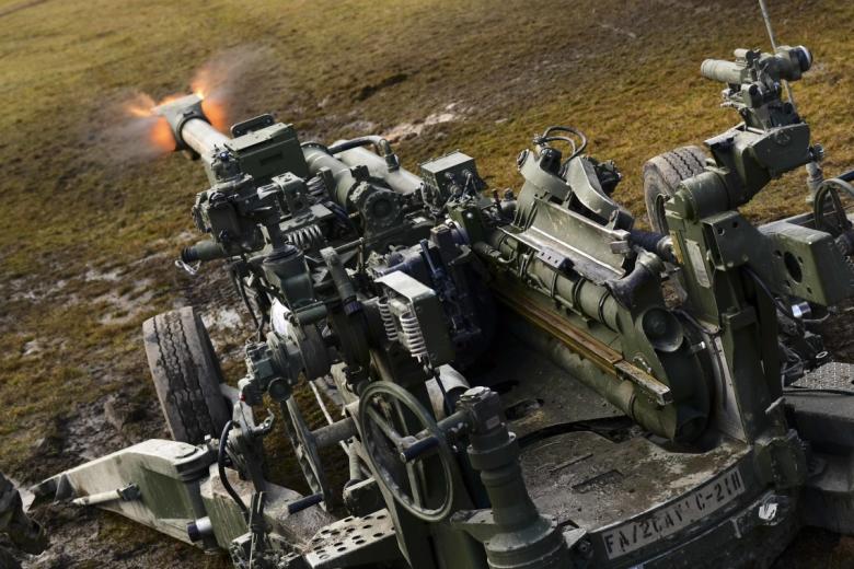 Буксируемая гаубица M777 калибра 155-мм