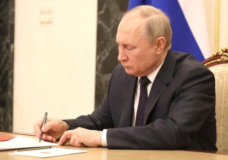 Путин подписал указ о выплате блокадникам Ленинграда по 50 тысяч рублей