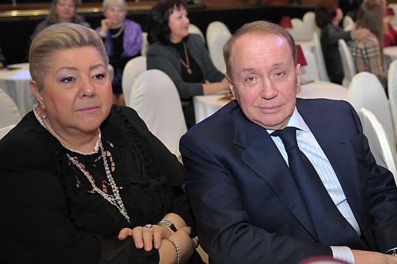Телеведущий Александр Масляков с супругой Светланой