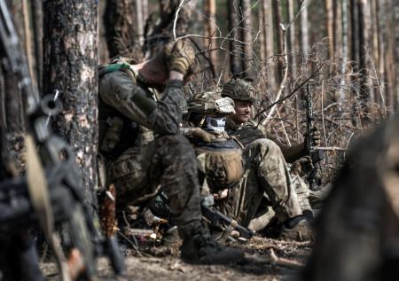 Обменянные боевики «Азова» обиделись на украинские власти