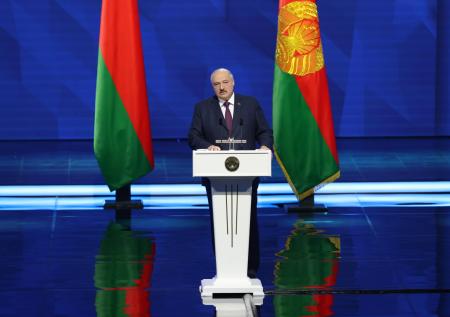 Новый план по Украине, уход из власти: что сказал Лукашенко в послании