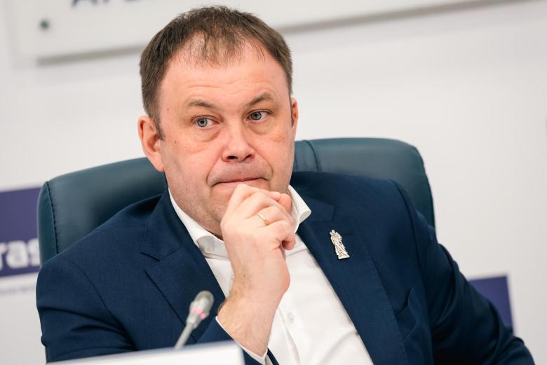 Илья Середюк