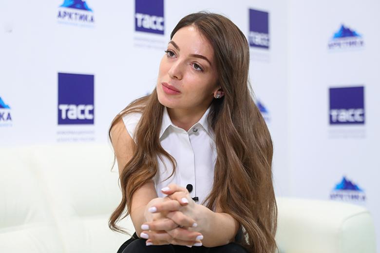 Зарина Догузова