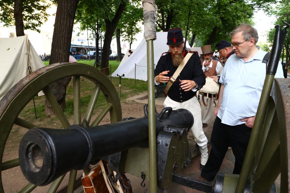 Фестиваль «Времена и эпохи» в Москве на Никитском бульваре