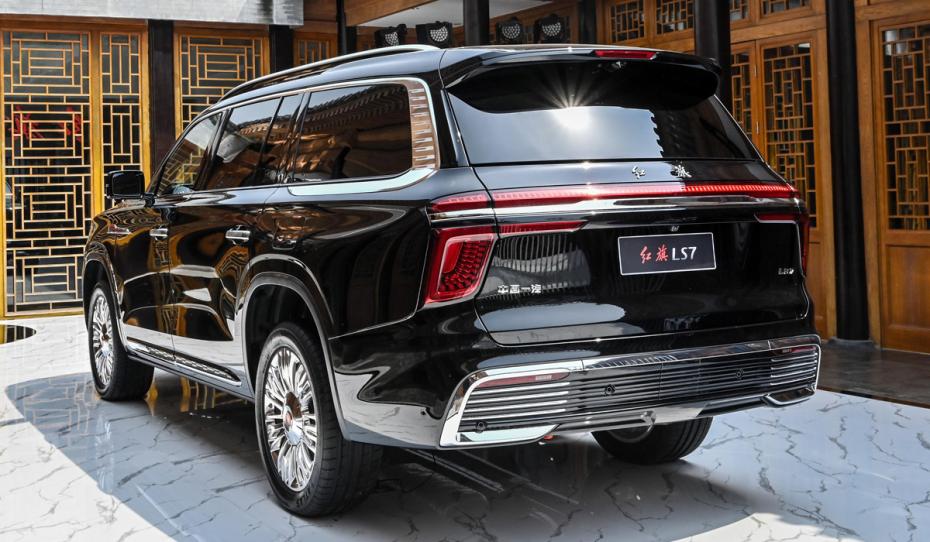 внедорожник Hongqi LS7