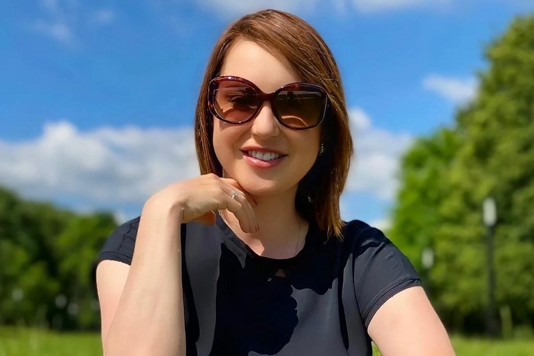 Ирина Слуцкая