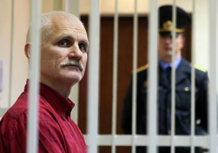 «Мемориалу» вручили Нобелевскую премию мира