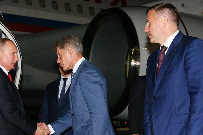 Владимир Путин, Олег Кожемяко (слева направо) 