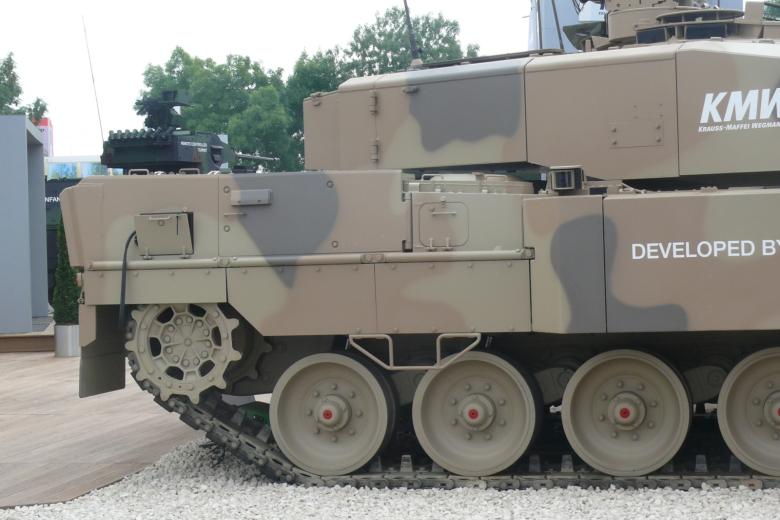 Танк Leopard 2
