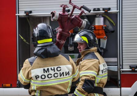 «Проводка была никудышная»: избитого мальчика без пальца нашли на пепелище